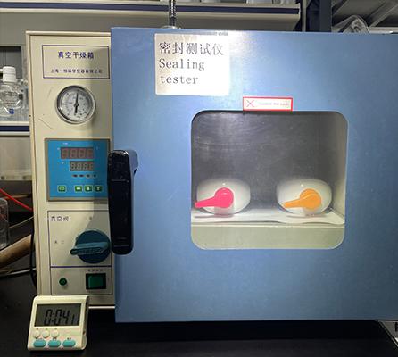 33 410 مضخة المكافأة للوشن اليسار اليمنى المسمار القفل القفل الزجاجة المكافأة للوشن مضخة الغطاء 3